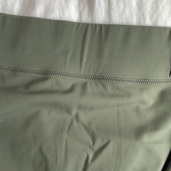 Bandier & Solid & Striped Set (olive color) - Picture 8 of 12